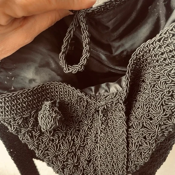 🦋Chateau Knit Crossbody/Shoulder Bag - Black - Picture 6 of 9